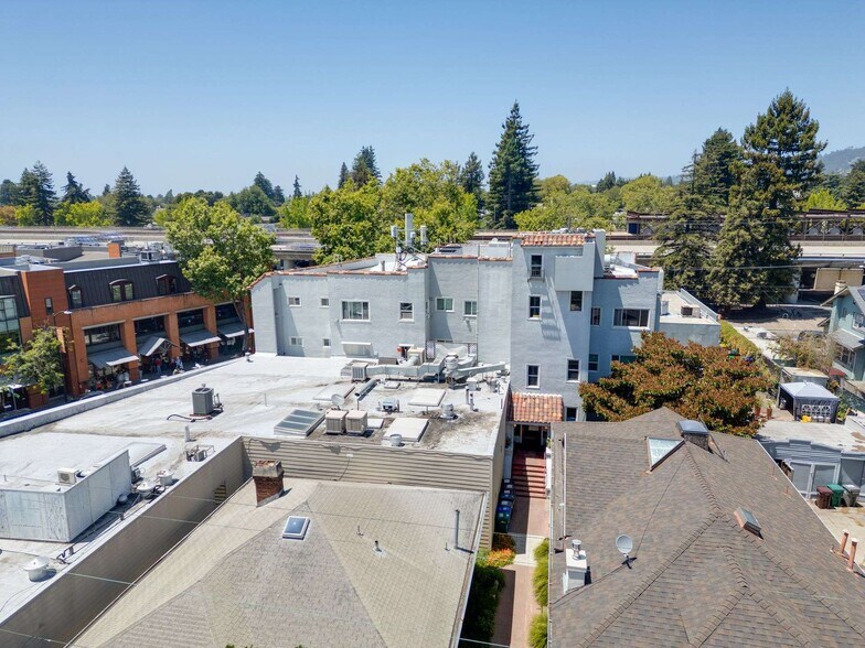 More Photos Of 5636 College Ave, Oakland Apartments For Sale