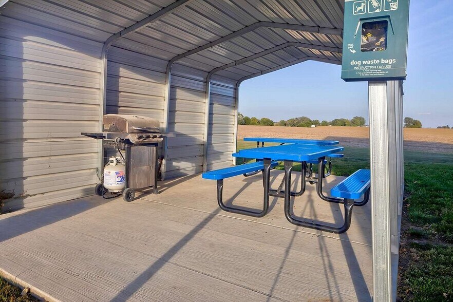 More Photos Of 203 SE 7th St, Stuart Hotel For Sale