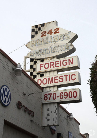 More Photos Of 242 W Commonwealth Ave, Fullerton Auto Repair For Sale