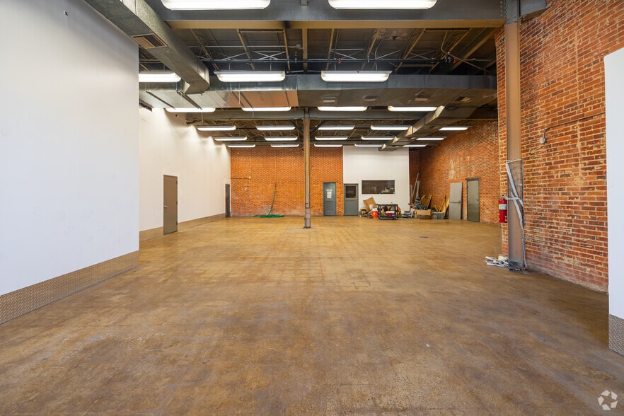 More Photos Of 50 Parkway Ave, Ewing Township Land For Lease