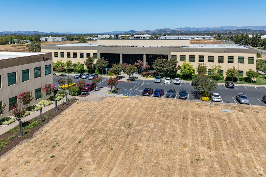 More Photos Of 3843 Brickway Blvd, Santa Rosa Office For Lease