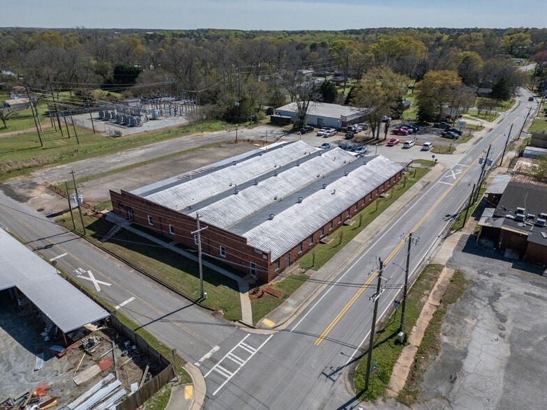 More Photos Of 361 Funderburg Dr, Monticello Warehouse For Sale