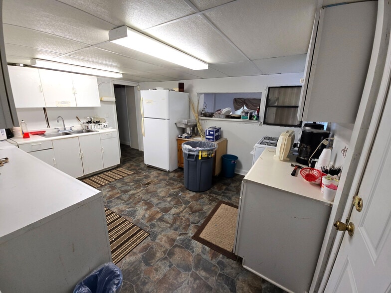 More Photos Of 8856 Greentop Rd, Lincoln Religious Facility For Sale