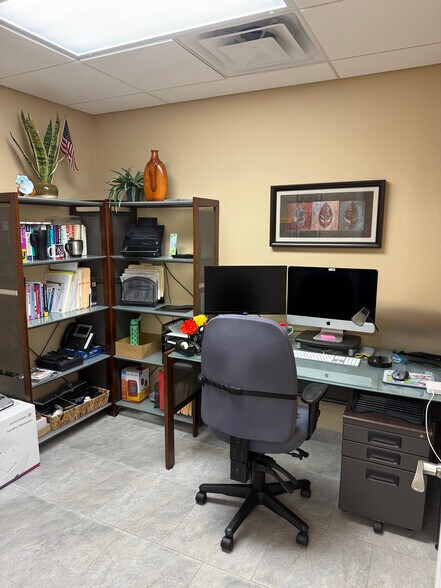 More Photos Of 254 Brick Blvd, Brick Medical For Lease