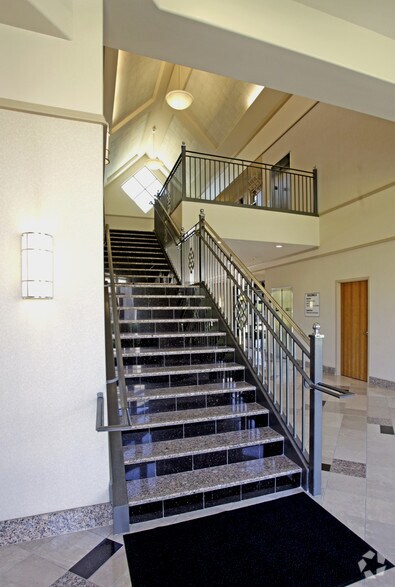 More Photos Of 552-580 W 800 N, Orem Medical For Sale