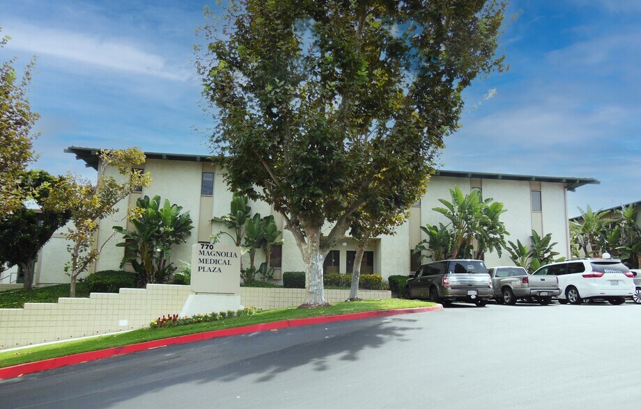 Primary Photo Of 770 Magnolia Ave, Corona Medical For Lease