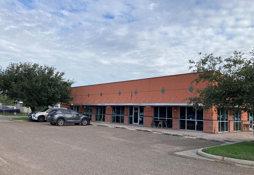 More Photos Of 4905 E. Grimes st, Harlingen Office For Sale