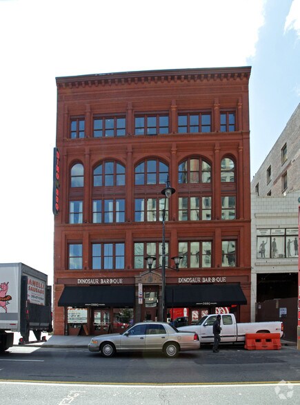 More Photos Of 224 Market St, Newark Apartments For Lease