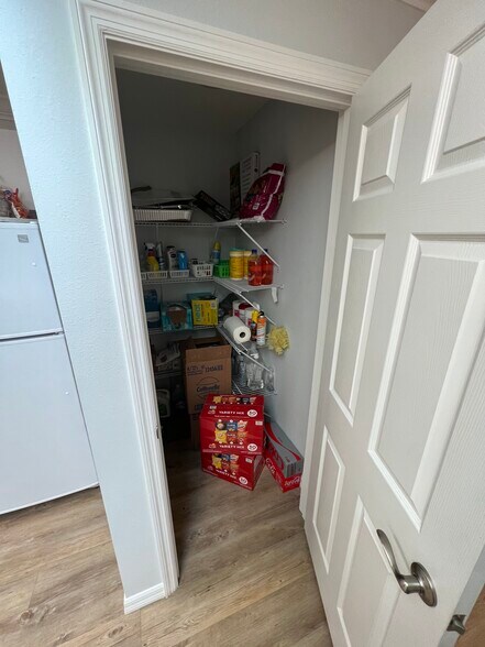 More Photos Of 1104 Kyle Wood Ln, Brandon Medical For Sale