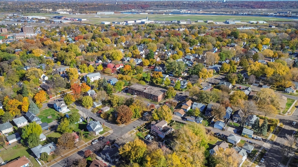 More Photos Of 729 Oakdale Ave, Saint Paul Apartments For Sale