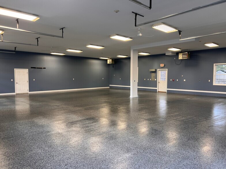 More Photos Of 55 Daniel Webster Hwy, Meredith Storefront Retail Office For Lease