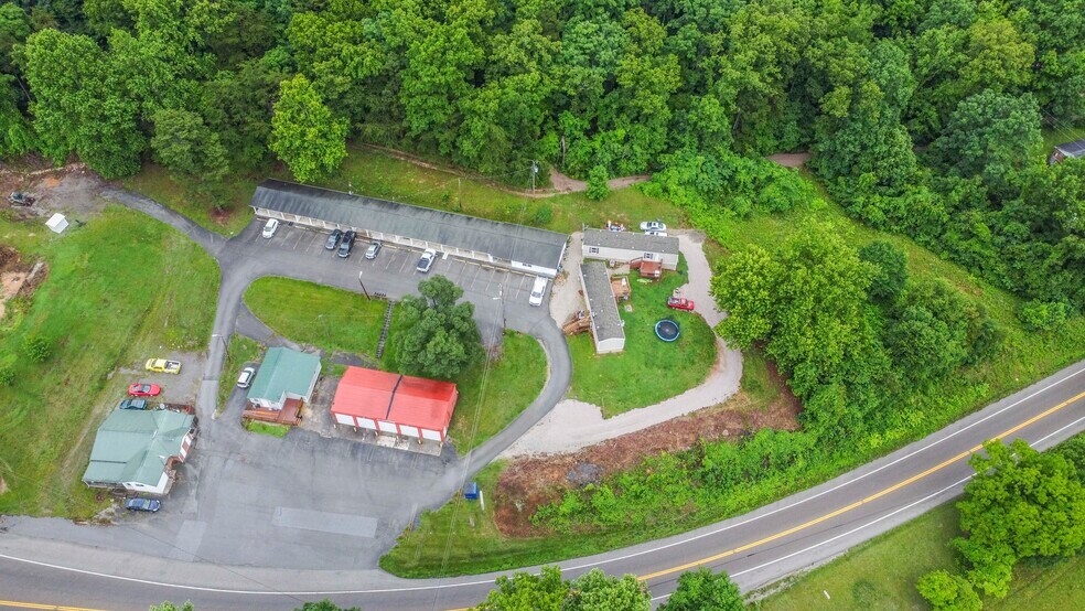 More Photos Of , Sharps Chapel Specialty For Sale