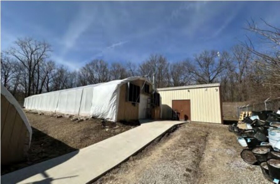 More Photos Of 1900 W Main St, Ionia Warehouse For Sale