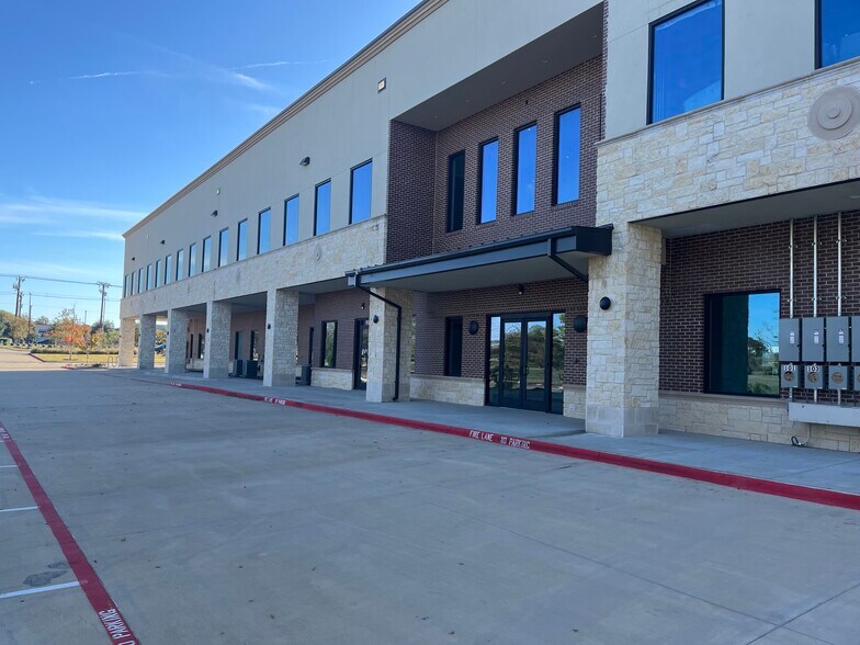 More Photos Of 6475 Preston Rd, Frisco Office Residential For Lease