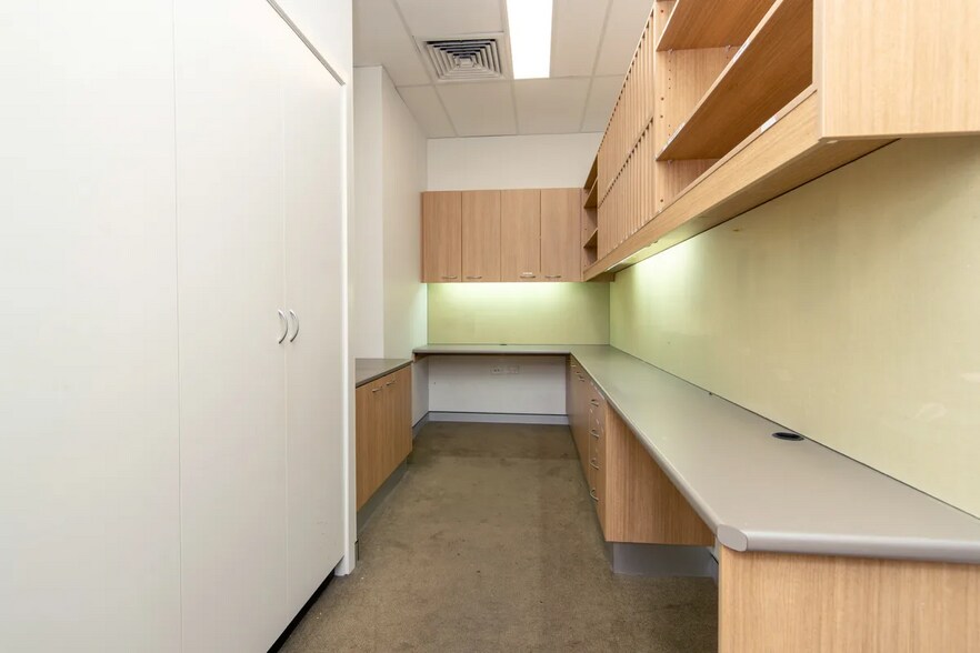 More Photos Of 364-366 Hunter St, Newcastle Office For Lease