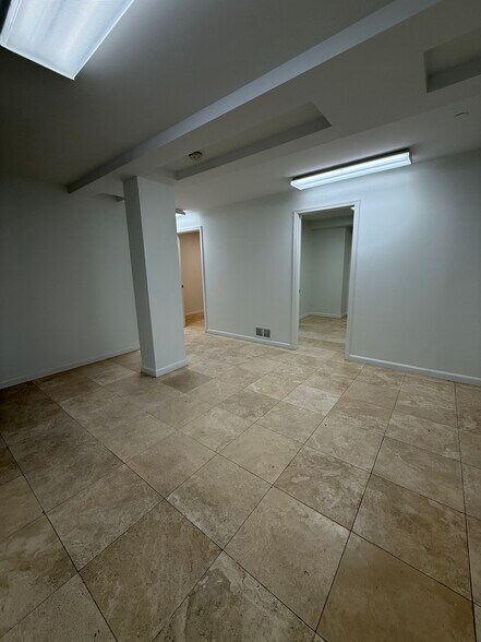 More Photos Of 30-63 38th St, Long Island City Office Residential For Sale