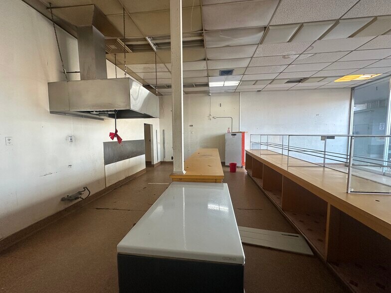 More Photos Of 2250 Marina Blvd, San Leandro Unknown For Lease