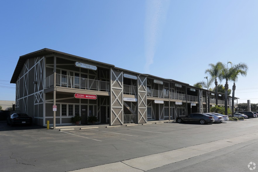 More Photos Of 721 W Whittier Blvd, La Habra Medical For Lease