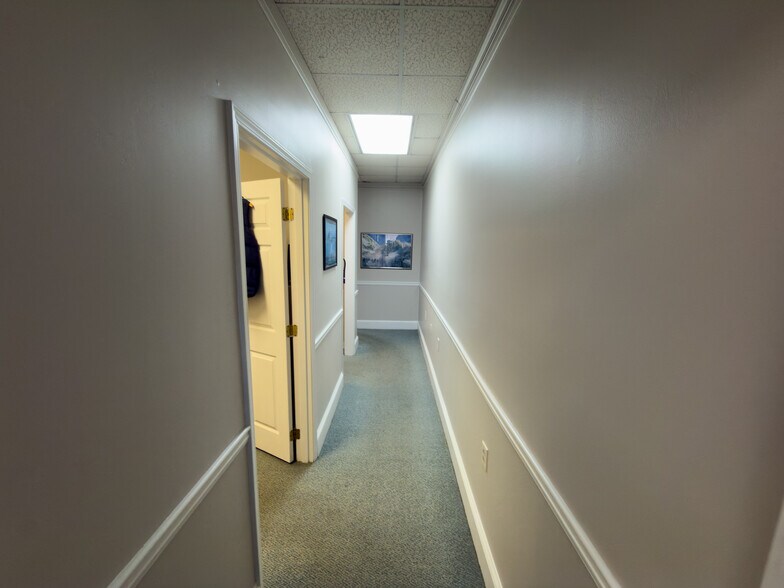 More Photos Of 3385 Hall Cir, Duluth Office For Sale