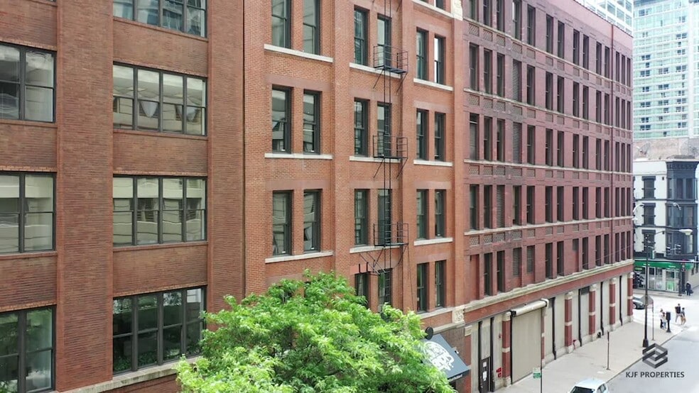 Primary Photo Of 11 E Hubbard St, Chicago Office For Lease