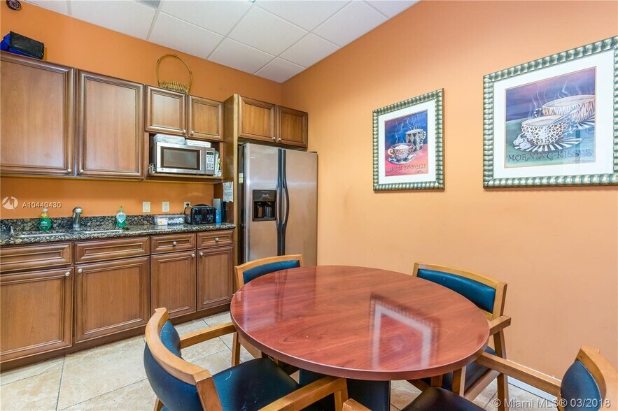 More Photos Of 5411 N University Dr, Coral Springs Office For Lease