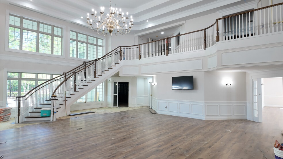 More Photos Of 5690 State Bridge Rd, Johns Creek Assisted Living For Sale