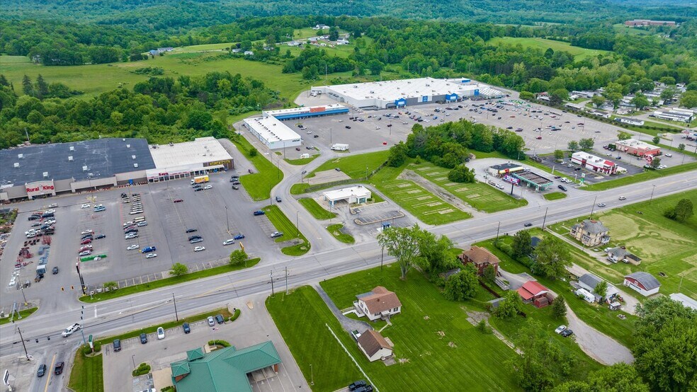 More Photos Of 2810 Maysville Pike, Zanesville Bank For Sale