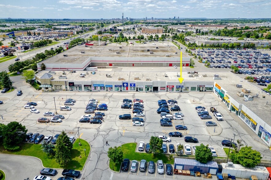 More Photos Of 3145 Dundas St W, Mississauga Storefront Retail Office For Lease