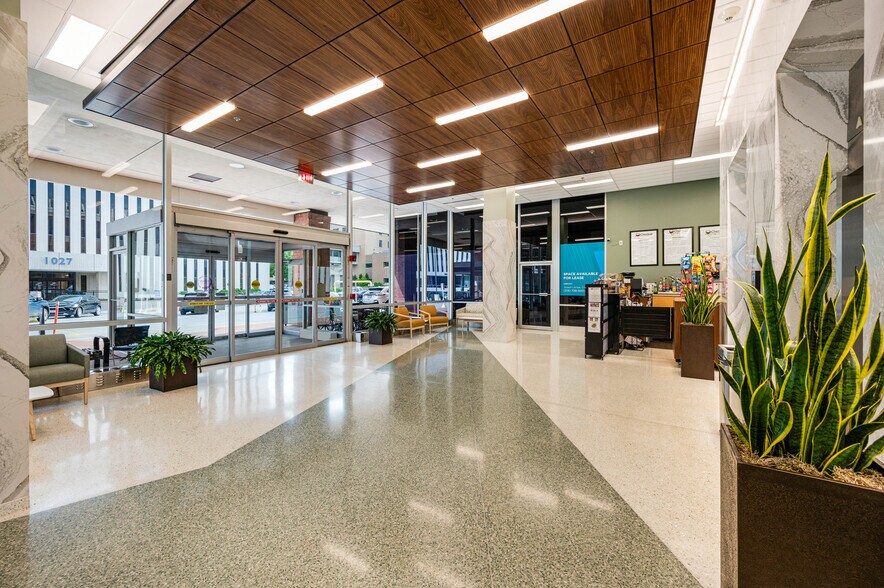 More Photos Of 1035 Bellevue Ave, Richmond Heights Medical For Lease