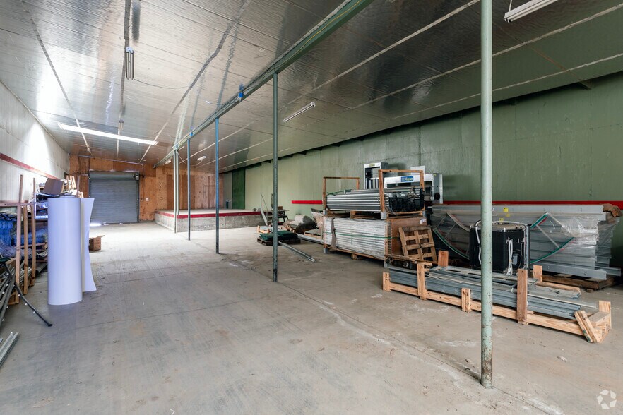 More Photos Of 133 S Whitworth Rd, Newman Warehouse For Lease