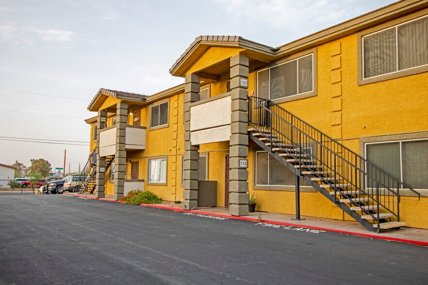 More Photos Of 409-417 E Merlayne Dr, Henderson Apartments For Sale