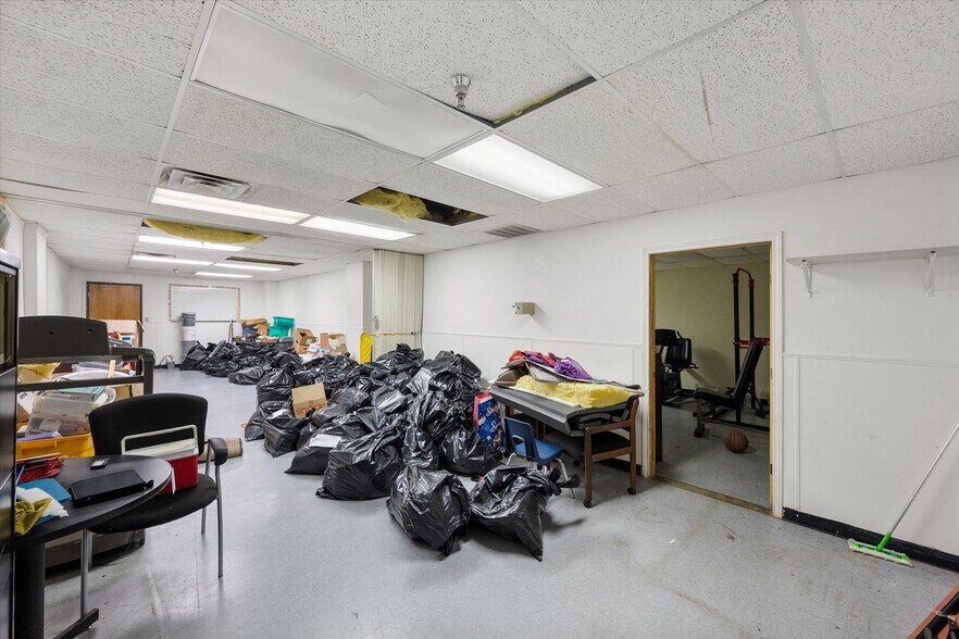 More Photos Of 4109 Mansfield Hwy, Forest Hill Schools For Sale