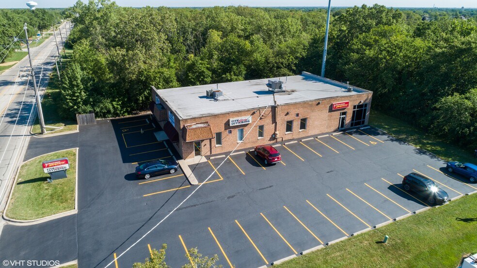 Primary Photo Of 15801 Oak Park Ave, Oak Forest Showroom For Lease