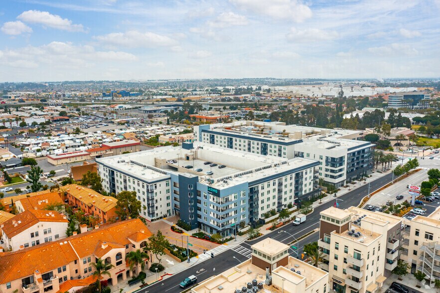 More Photos Of 615 E Carson St, Carson Apartments For Lease