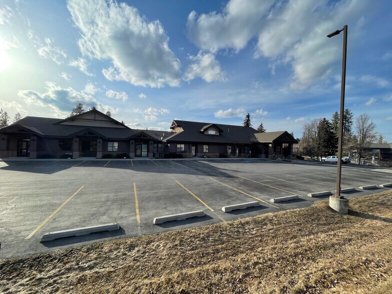 More Photos Of 3010 S Southeast Blvd, Spokane Office For Lease