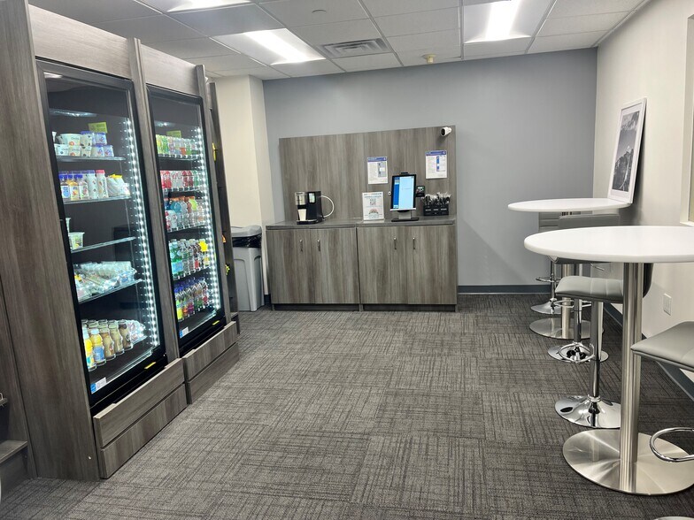 More Photos Of 50 Broadway, Hawthorne Flex For Lease