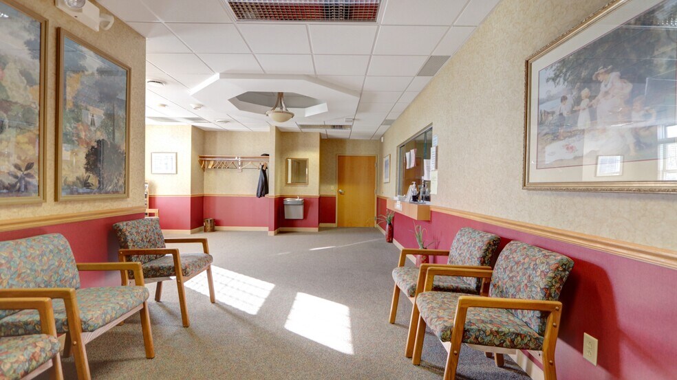 More Photos Of 399 Grant Ave, Auburn Medical For Sale