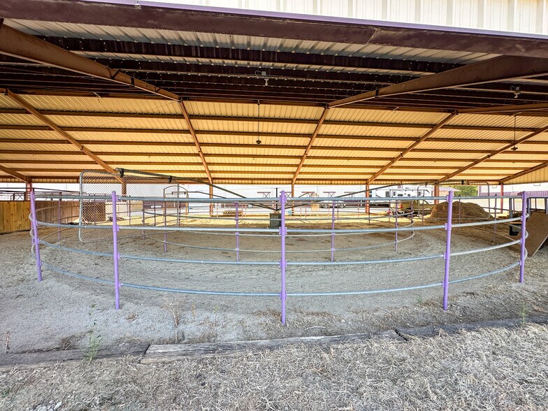 More Photos Of 5871 Roper Rd, Sperry Land For Sale