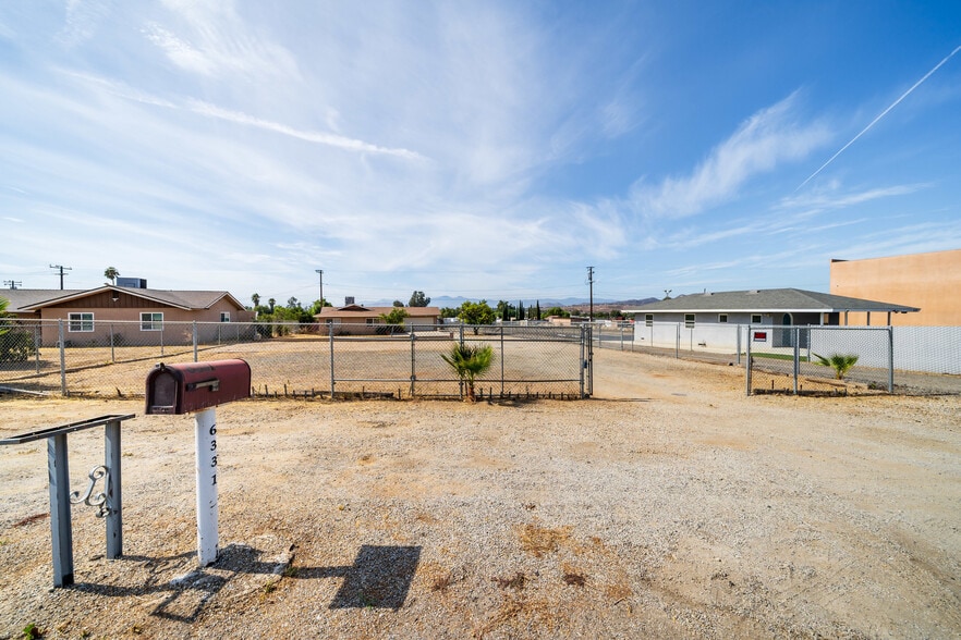 More Photos Of 6331 Pedley Rd, Riverside Contractor Storage Yard For Sale