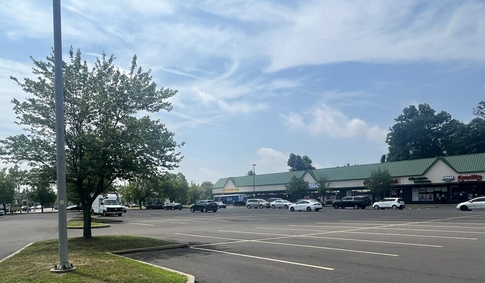 More Photos Of 2800-2866 Street Rd, Bensalem Unknown For Lease