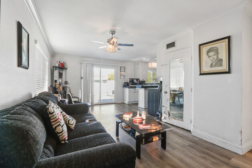 More Photos Of 2517 W Beverly Blvd, Montebello Storefront Retail Residential For Sale