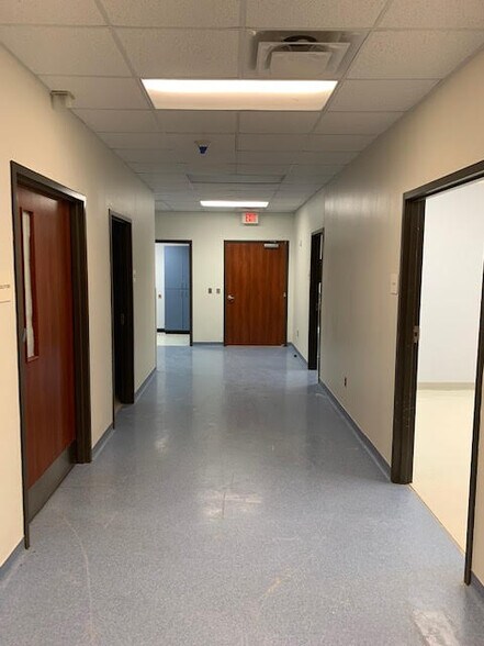 More Photos Of 1303 N Mound St, Nacogdoches Medical For Lease