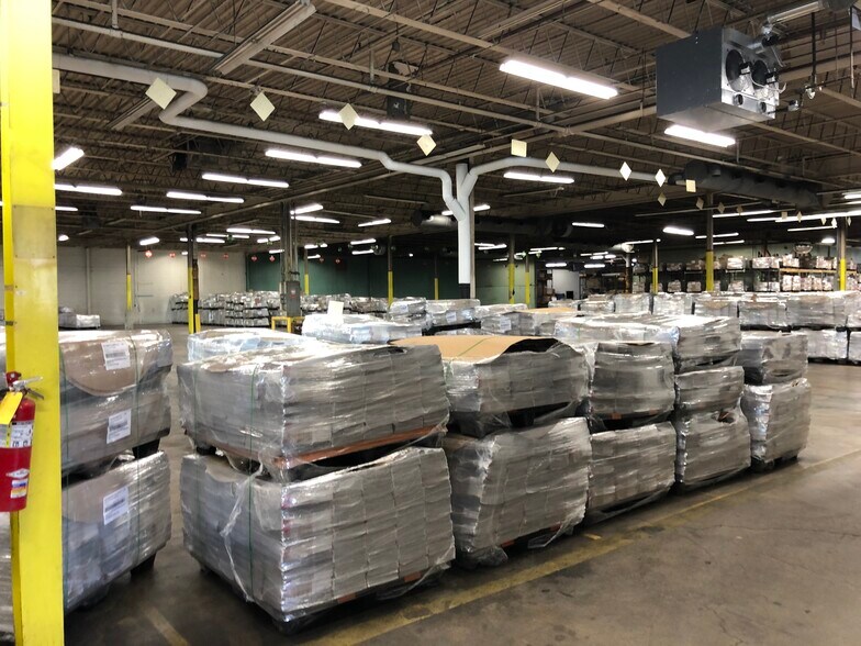 More Photos Of 40 Westminster St, Lewiston Warehouse For Lease