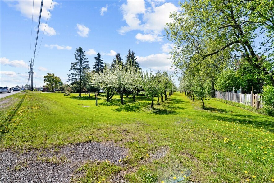 More Photos Of 2263 Durham Regional Hwy, Bowmanville Land For Sale