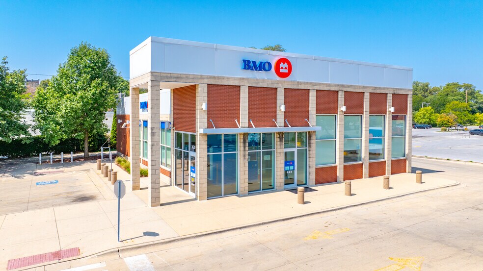 More Photos Of 1614 W 95th St, Chicago Bank For Sale