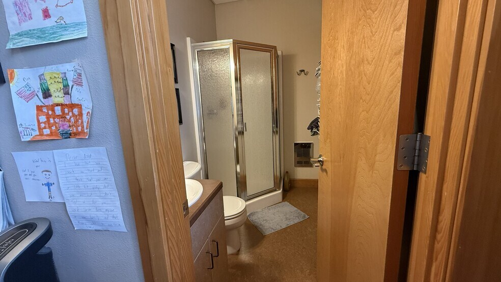 More Photos Of 1569 SW Nancy Way, Bend Medical For Lease