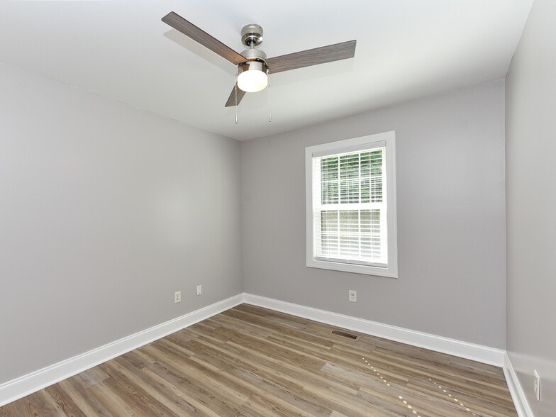 More Photos Of 225 Douglas St, Holly Springs Apartments For Sale