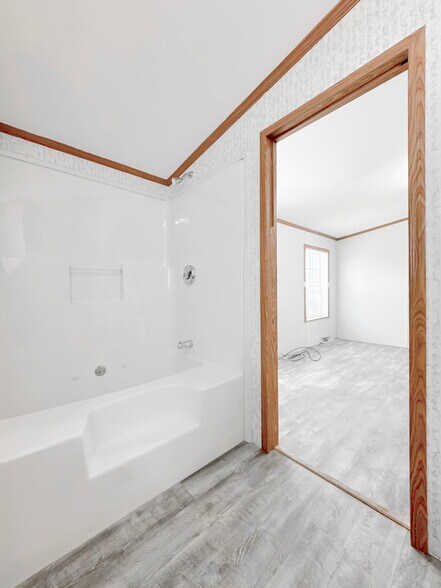 More Photos Of 25 Popes Ln, Danvers Flex For Sale