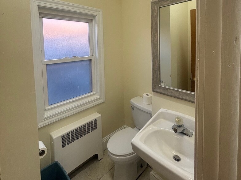 More Photos Of 346 Denison St, Baltimore Religious Facility For Sale