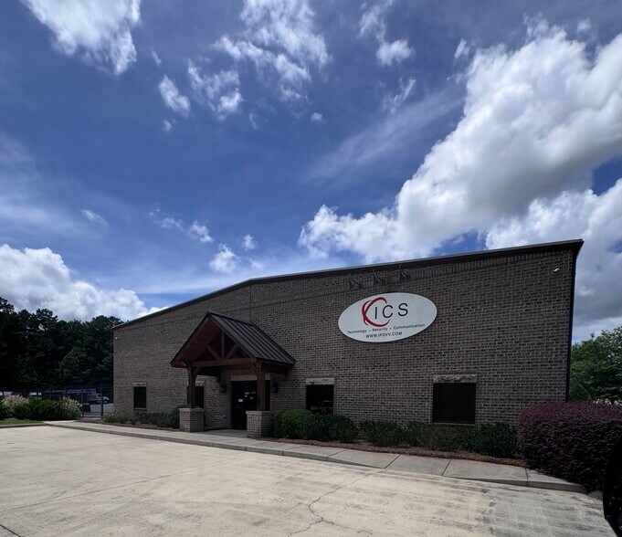 Primary Photo Of 2355 US Highway 78, Moody Flex For Lease